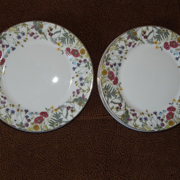 GRACE TEAWARE Fine Porcelain Wildflowers Salad / Dessert Plates 8” Set of 2 NEW - Picture 2 of 2